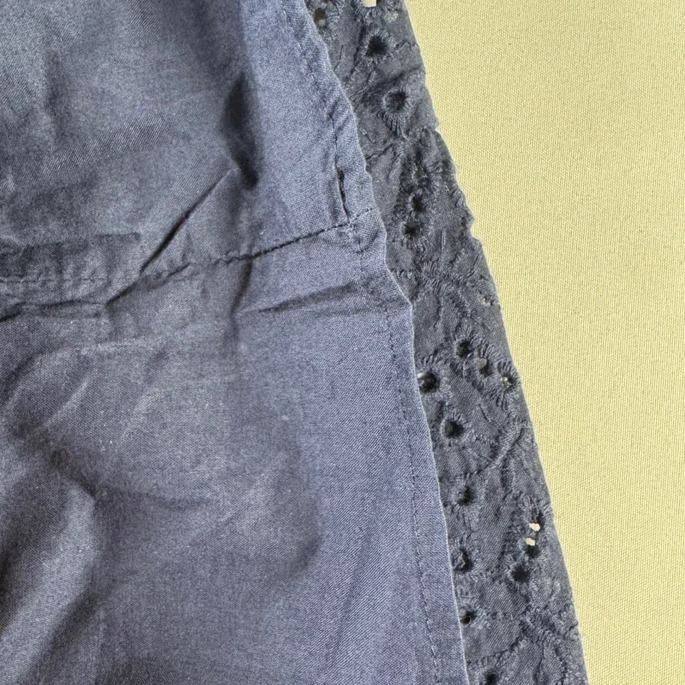 LL Bean Favorite Fit Navy Blue Eyelet Cotton‎ A-Line Mini Skirt Womens 12 Reg